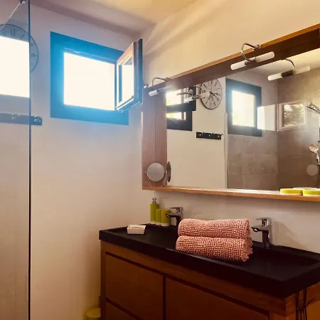 Vakantiehuis Individuelle Familiale 4 A 12 Couchages *